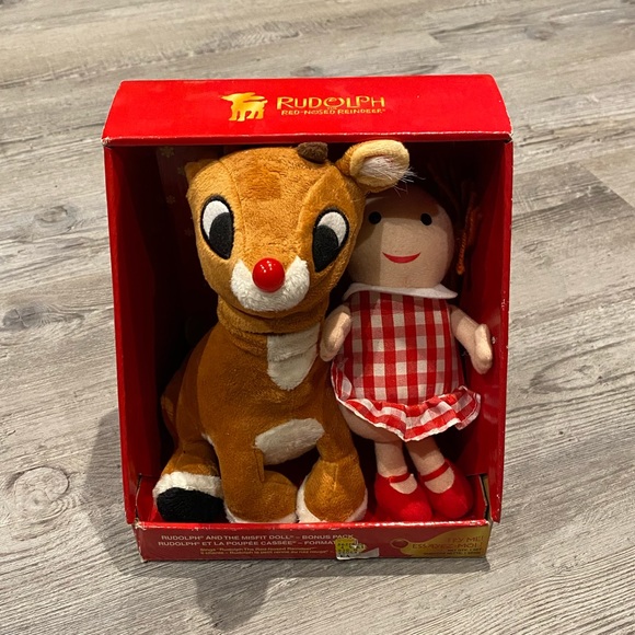 GEMMY Christmas Rudolph Reindeer And The Misfit Doll Sings Animated NEW 2008 - Picture 1 of 4